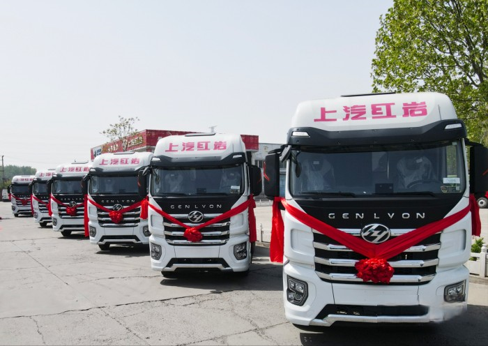 爭(zhēng)做零碳運(yùn)輸?shù)浞叮掀t巖純電動(dòng)重卡批量交付邯鄲鋼鐵