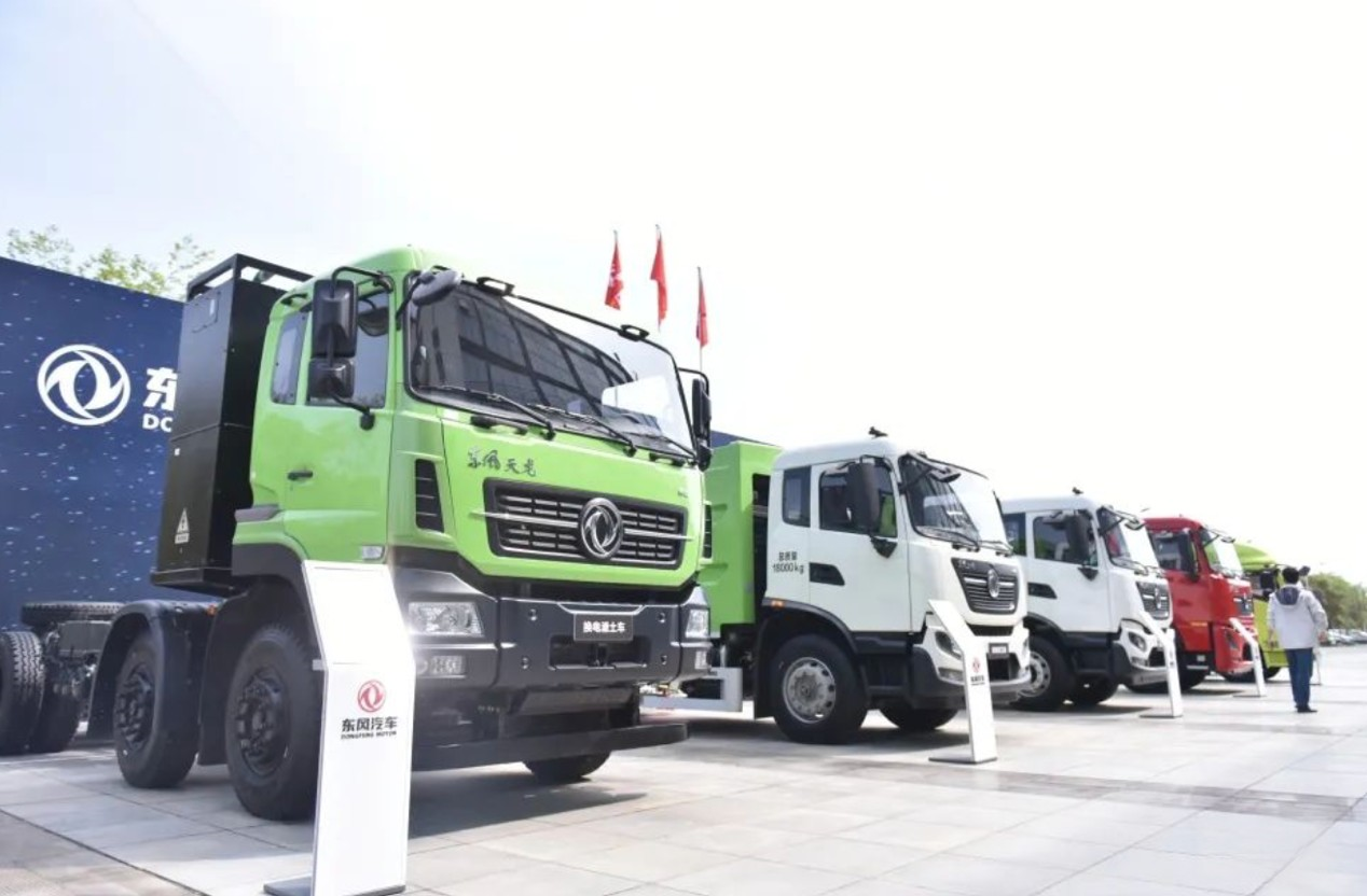 炫酷高能超低碳！快來“種草”東風商用車