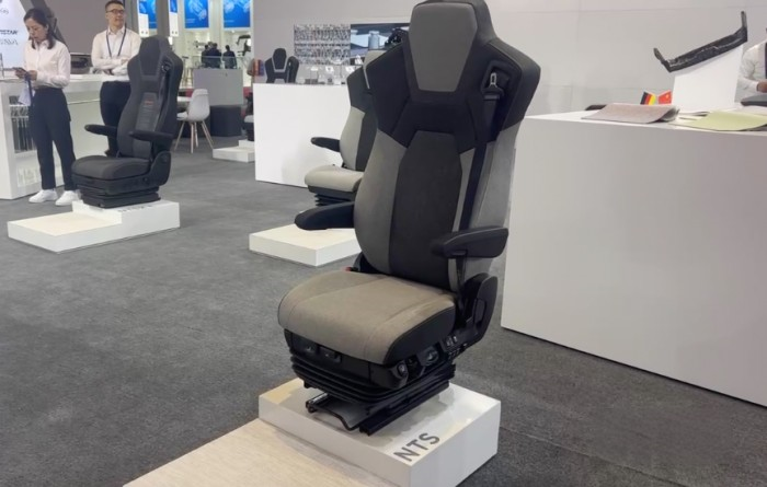 盡展科技范兒 伊思靈華泰攜5大核心平臺產品亮相上海車展