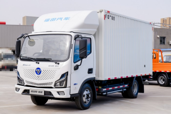 福田汽車攜全新一代歐馬可智藍輕卡為地上鐵提供更優綠色解決方案