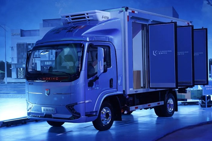 主打一個“省”，漢德電驅橋＋藍擎輕卡=省錢王者！