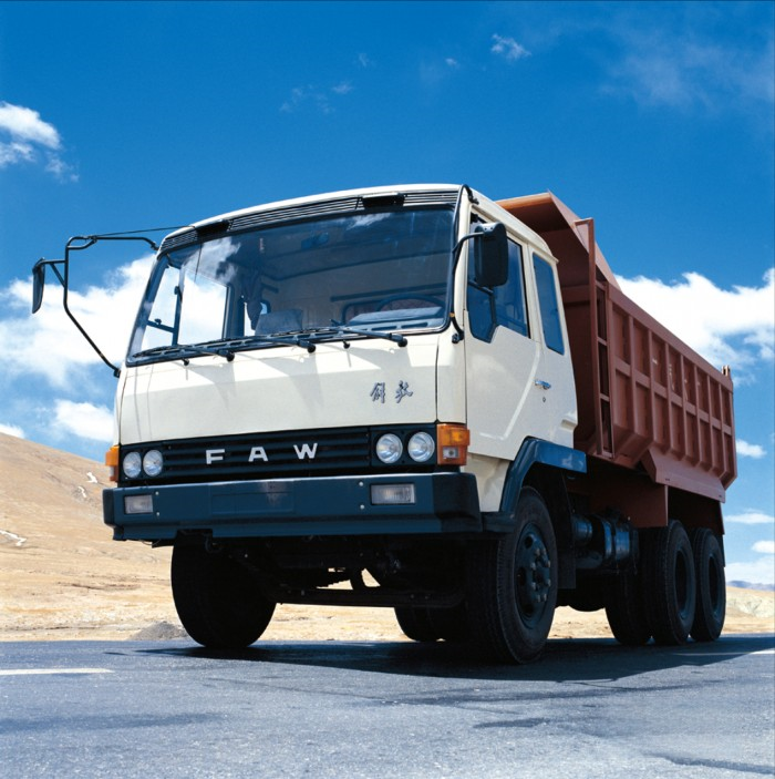 “走進解放卡車”系列欄目第二期:這代車,這代人,敢闖新路!