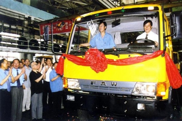 “走進解放卡車”系列欄目:大！大！大！大！四大！