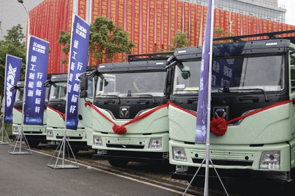 徐工新能源重卡西南大區4S店開門迎客