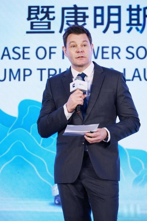 康明斯8.5L和10L動(dòng)力發(fā)布，既布局中國(guó)又服務(wù)全球