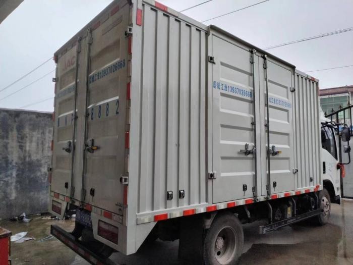 專業底盤舒適座艙更省錢 江淮運多多N6靠實力征服張倫亮的心