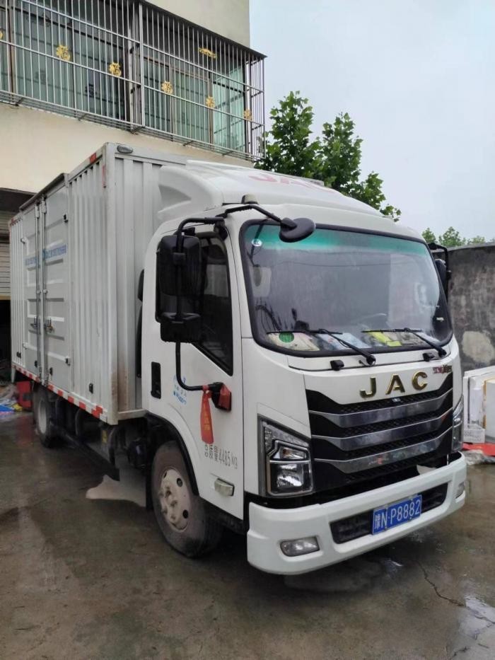 專業底盤舒適座艙更省錢 江淮運多多N6靠實力征服張倫亮的心