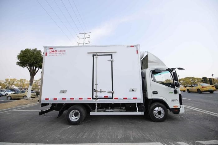 深度揭秘！冷鏈1號·帥鈴冰博士榮獲行業(yè)第一的背后，擁有哪些硬實力？