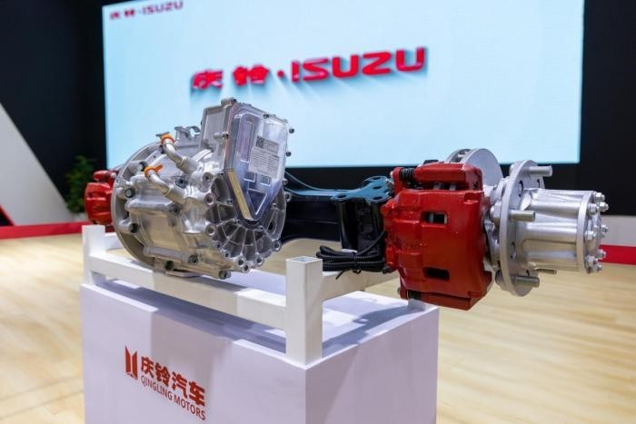 綠擎智享 鈴創未來!慶鈴五十鈴多款精品車型亮相第二十五屆重慶車展