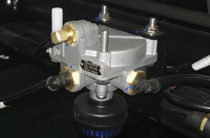 陜汽重卡：掌握輔助制動技術，行車安全BUFF加滿！