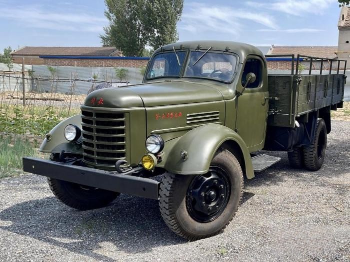 “老爺車天鷹”：修復老解放卡車 續寫解放情懷