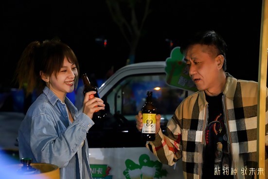 年輕人的新座駕,北汽雷馳新能源MINI卡,可自駕可擺攤