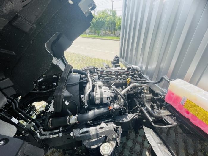 深度解讀行業首款AMT自動擋+獨立懸掛輕卡-歐馬可X pro