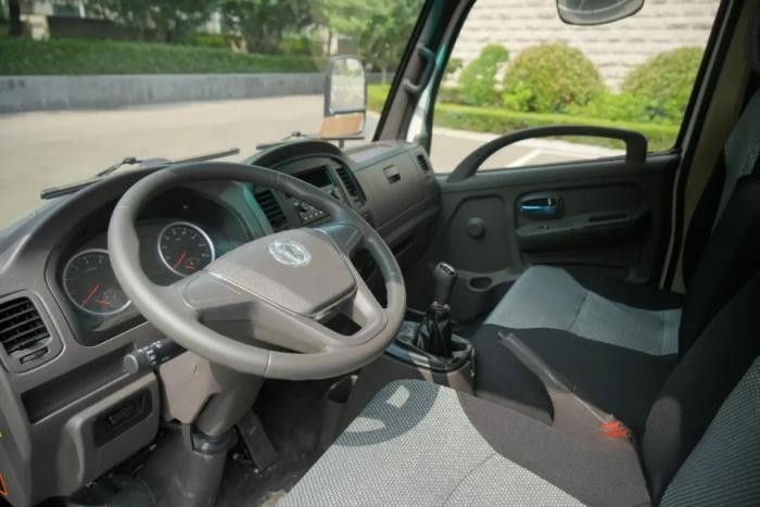 飛碟奧馳V1雙燃料的運(yùn)輸“鈔”能力