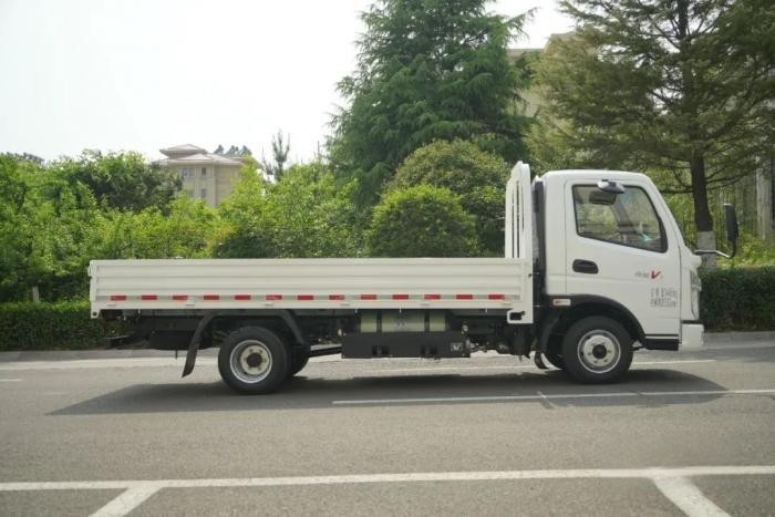 飛碟奧馳V1雙燃料的運(yùn)輸“鈔”能力