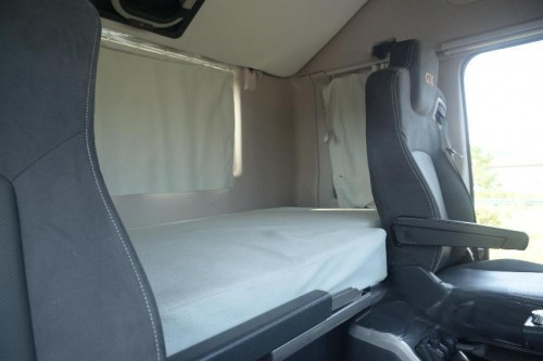 國產高端重卡新標桿，東風天龍GX重卡詳解！