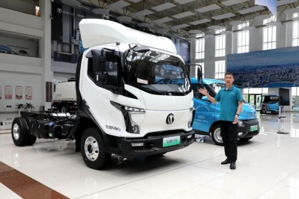 混動界“強者”來襲!來看看飛碟HW5的車身安全到底有多強悍?