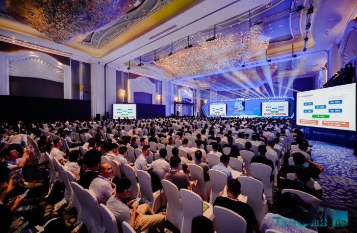 存量競(jìng)爭時(shí)代TCO為王，解放新能源重卡能否成為行業(yè)引領(lǐng)者？