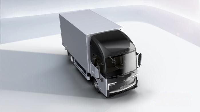 前晨首款全自研產(chǎn)品iC1,開啟智能網(wǎng)聯(lián)新能源商用車3.0時(shí)代