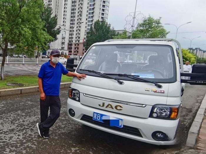 拉水果一車“兩”用,江淮1卡愷達是他的“解悶”神器