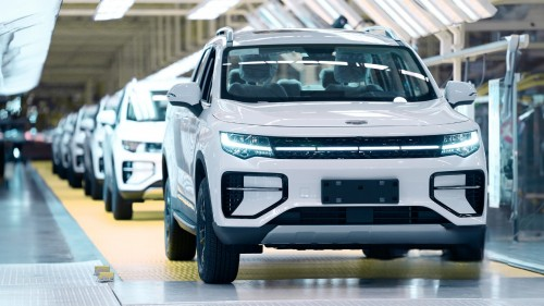 “中國(guó)智造”出海進(jìn)行時(shí),吉利雷達(dá)首批純電皮卡揚(yáng)帆啟航