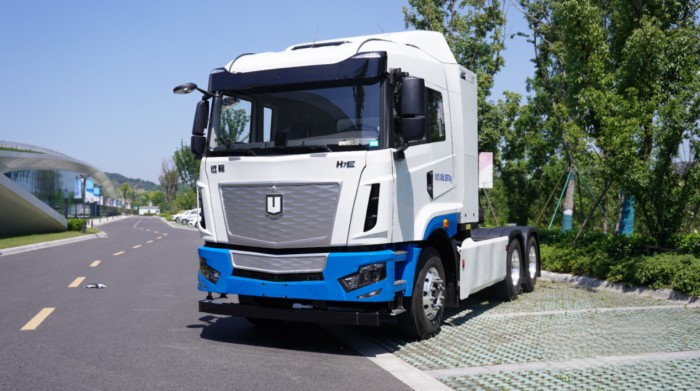 引領高效綠運 遠程H7E純電牽引車助力行業零碳升級