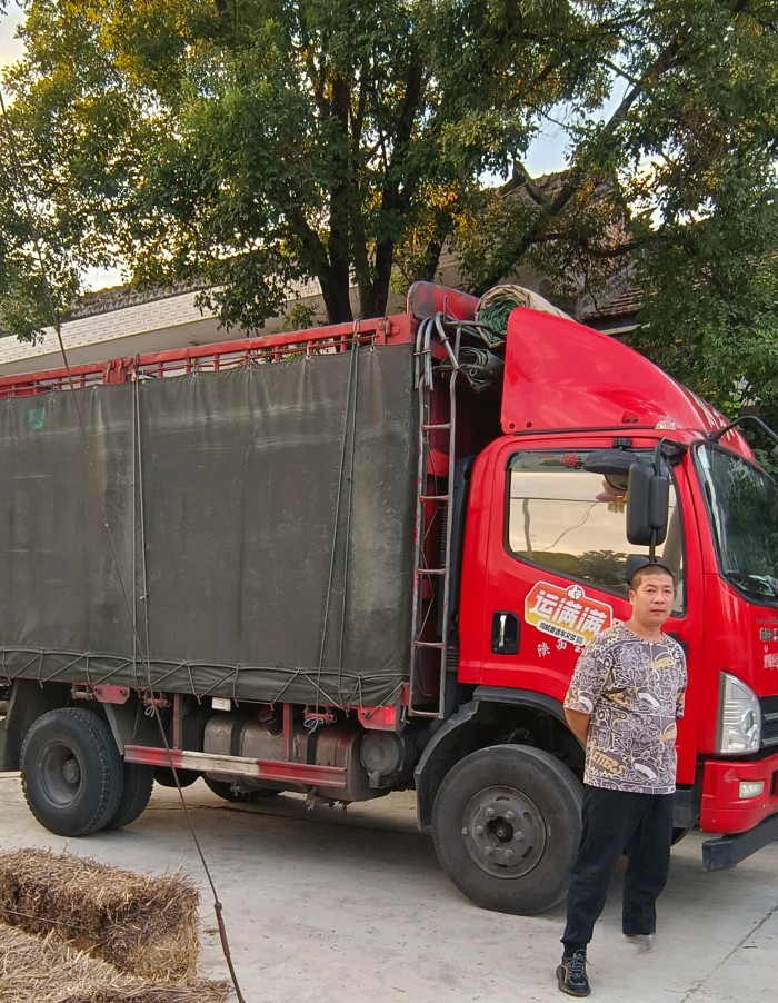 走最難最險的路!他與解放虎VH在“掛壁公路”上盤旋