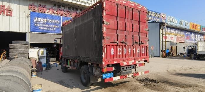 走最難最險的路!他與解放虎VH在“掛壁公路”上盤旋