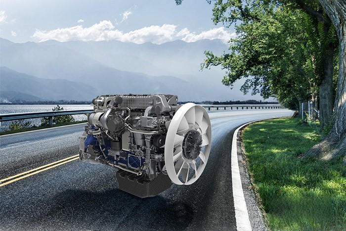 濰柴WP15NG有560馬力，動力夠足，起步平穩，高速超車也快