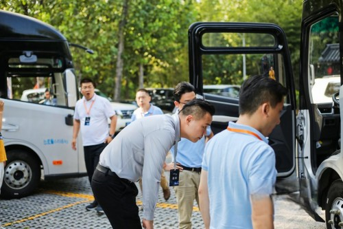 前晨汽車iC1抵達西安 以完整解決方案助力城市貨運協同高效發展