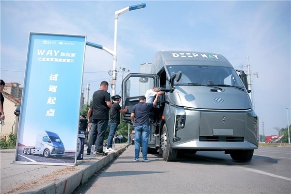 車輛訂單已超千臺,卡車造車新勢力DeepWay呈現全方位“加速度”