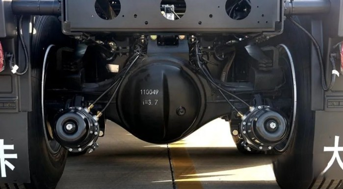 百公里氣耗28.7kg,大運V7H 燃氣牽引車一年多賺3萬元