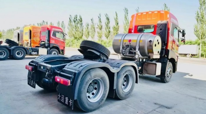 百公里氣耗28.7kg,大運V7H 燃氣牽引車一年多賺3萬元