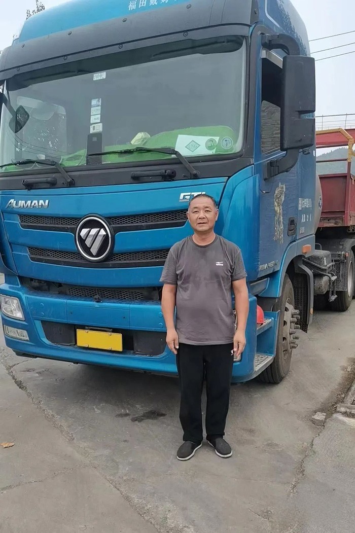 無論是整車全生命周期的經濟性,還是服務的專業性,歐曼GTL460燃氣重卡都表現得非常好,可謂省錢、省心、省力,這是田國良的直觀感受。