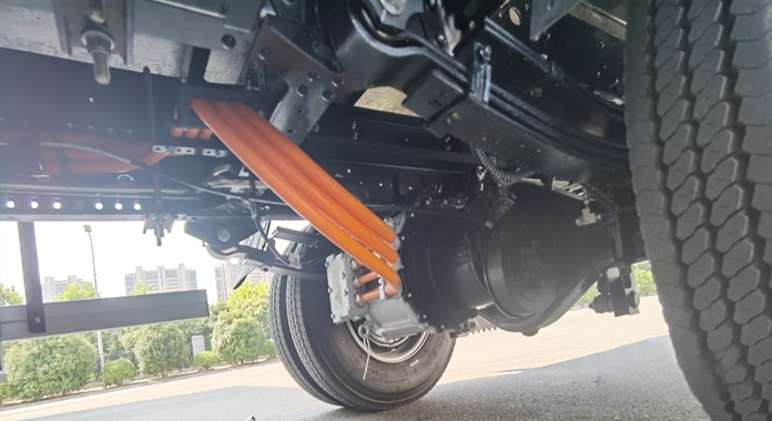 多拉快跑更賺錢 徐工漢馳純電巨能星